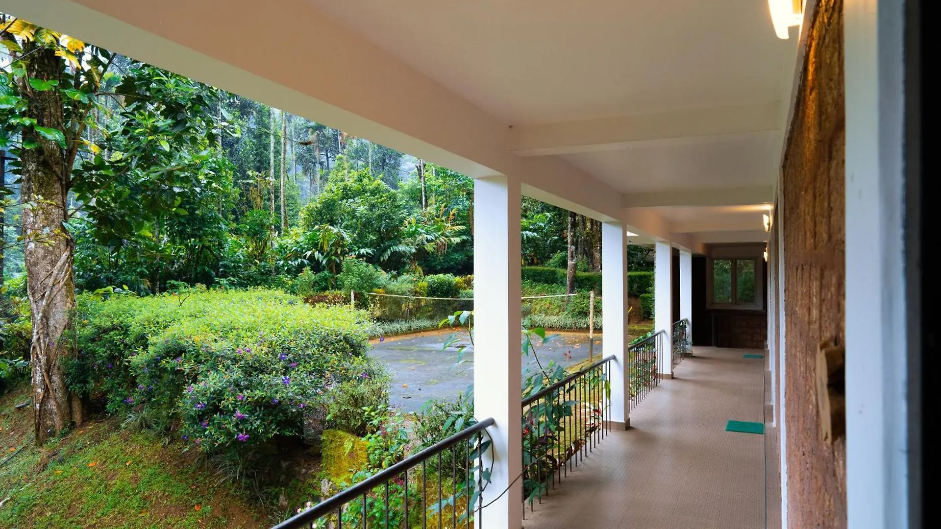 Falling Waters Munnar 3*,